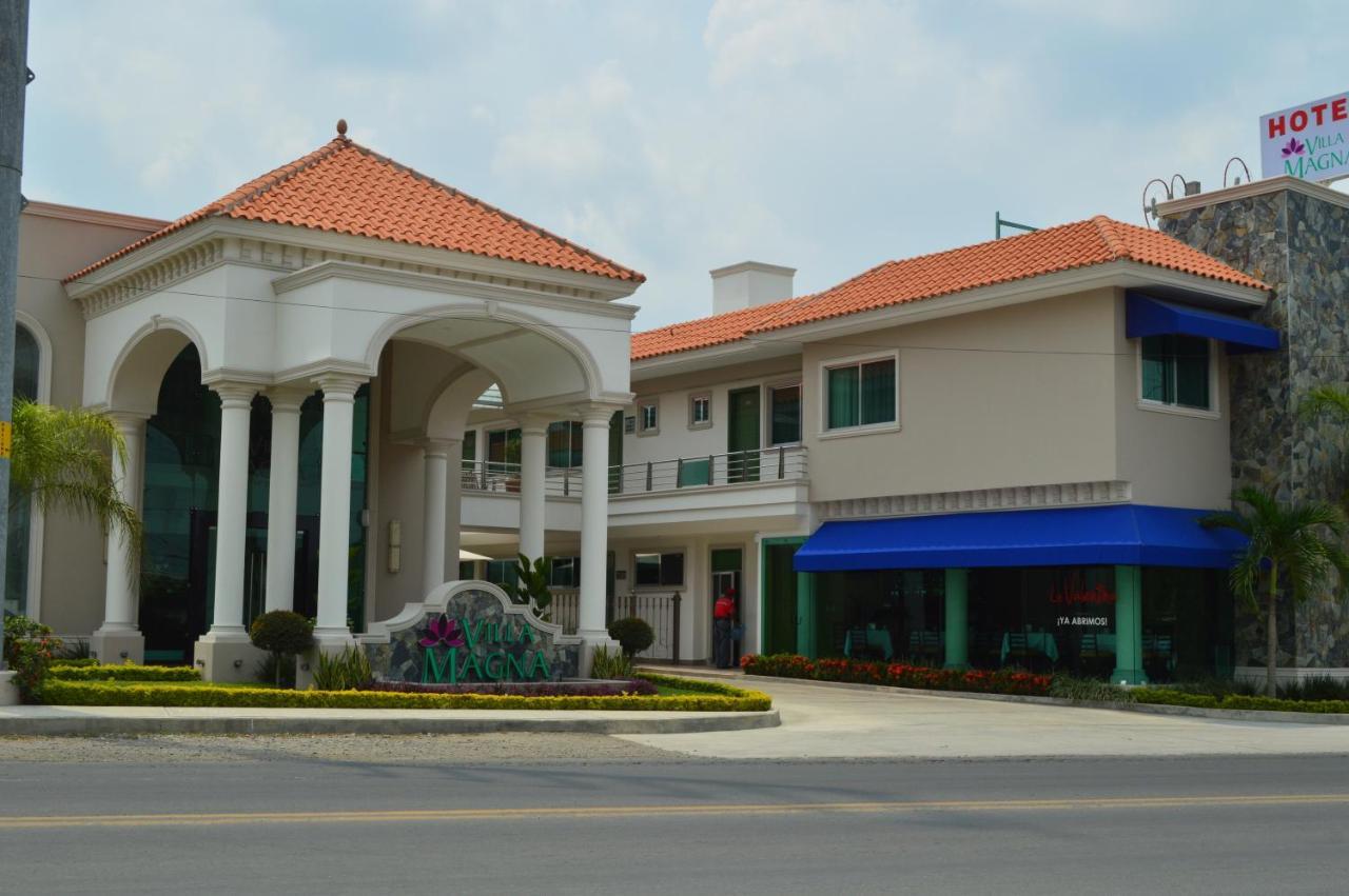 Hotel Villa Magna Poza Rica Exterior foto